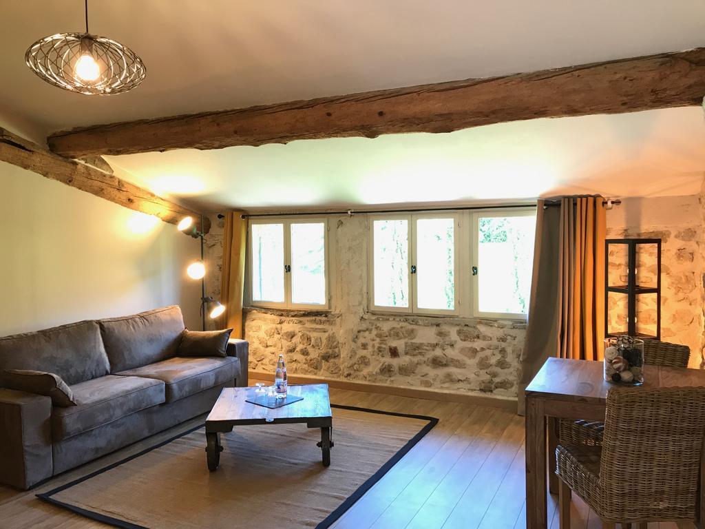 Le Mas De Combeau Tauriers Exterior photo